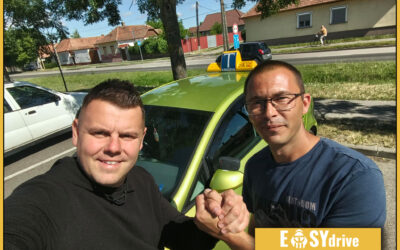 Dupla nyomás alatt is siker: Forgalmi vizsga szakfelügyelővel!
